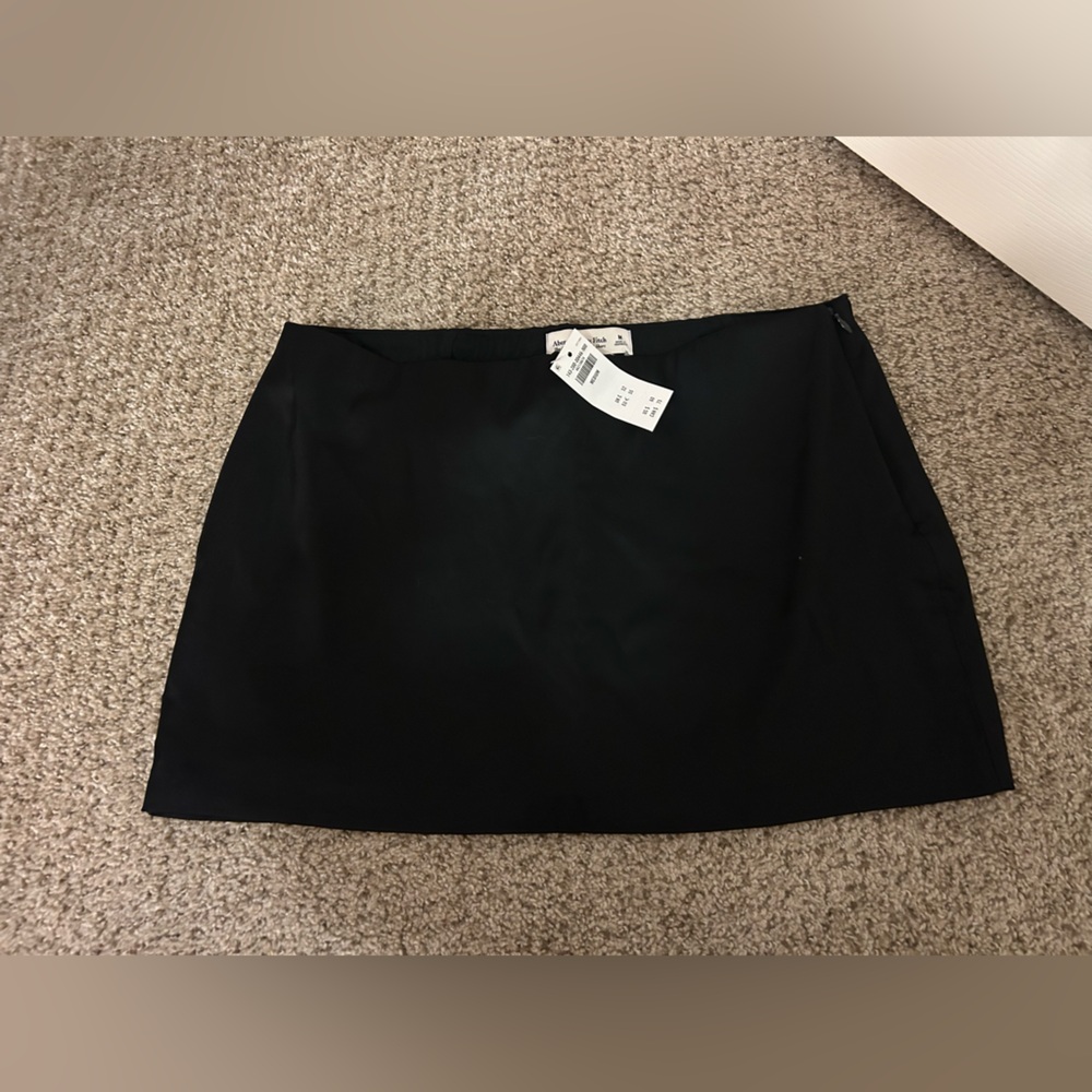 Abercrombie & Fitch Black Mini Skirt